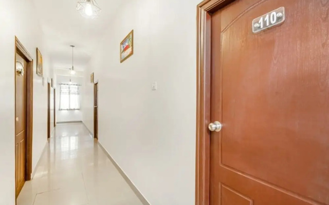 iROOMZ Hotel Royal Hill Park