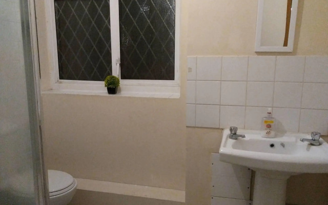 Heathrow Guest House