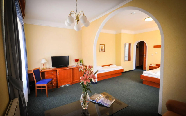 Hotel Slovenija