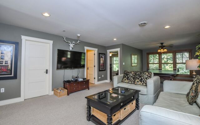 Trailside Tranquility