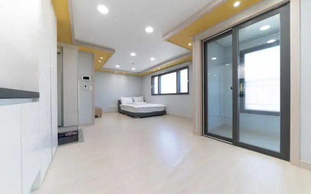 Busan Haeoream Pension