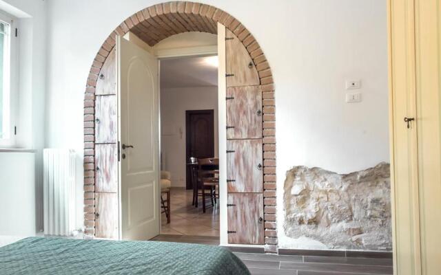 S145 - Sirolo, Nuovissimo Trilocale in Centro Con Giardino