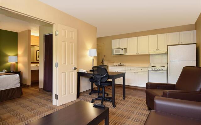 Extended Stay America Suites Orlando Maitland 1776 Pembrook