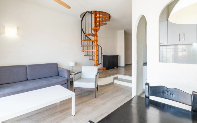 Apartamentos HG Cristian Sur