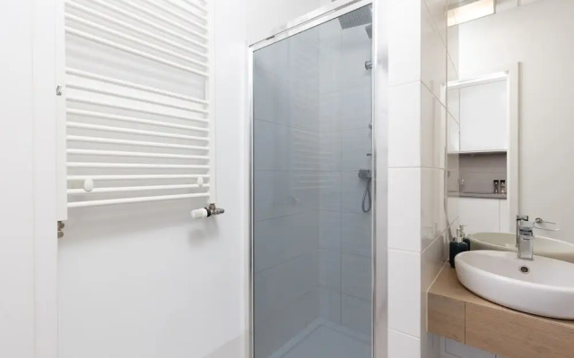 Apartment Varsovia Kasprzaka by Renters