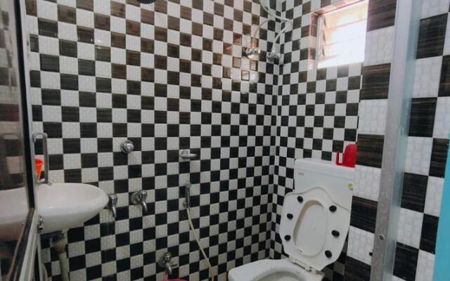 Goroomgo Pancham Continental Bareilly