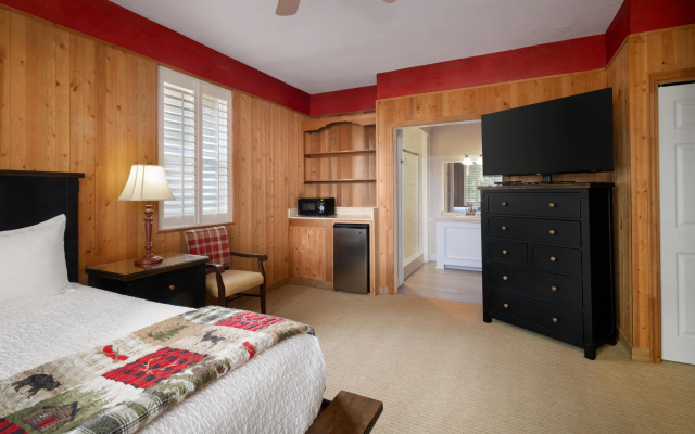 Best Western Grandma's Feather Bed