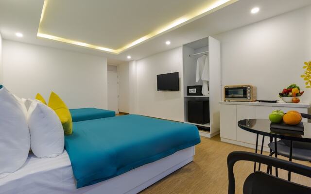 Lyn's Hotel & Apartment