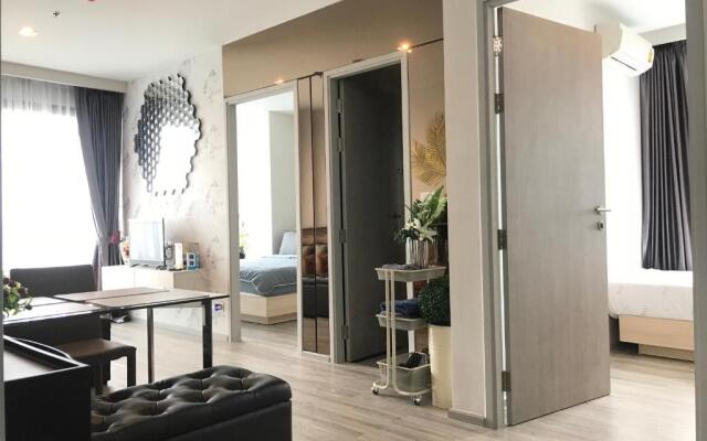 Kuno - 2Br, Beachfront Jomtien