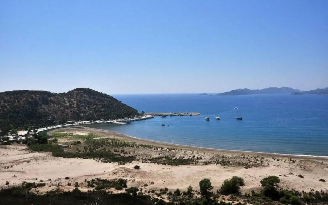 Yildiz Apart