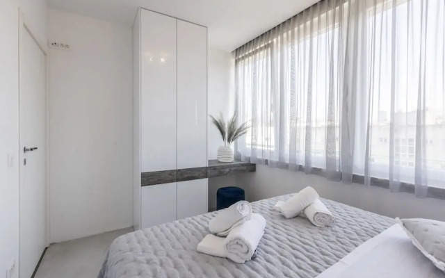 Carmen - 2 Bedroom Apartment - Downtown