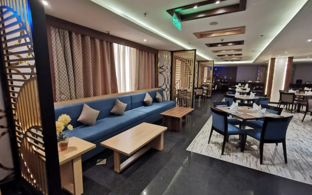 Mercure Jeddah Al Hamra Salsabil Hotel