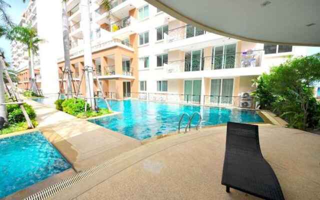 Paradise Park by Rungfa