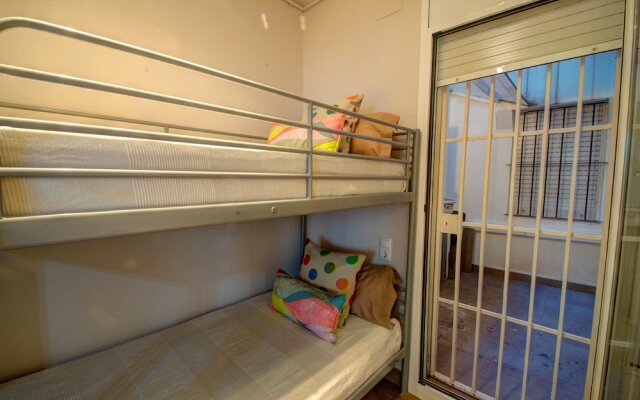 Benet Apartment