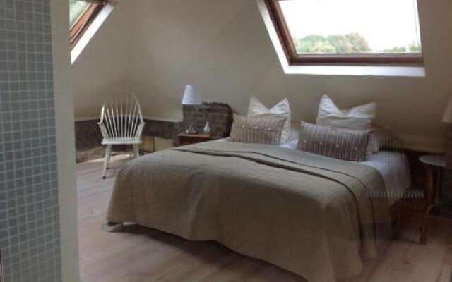 Annelies'Place to B& B
