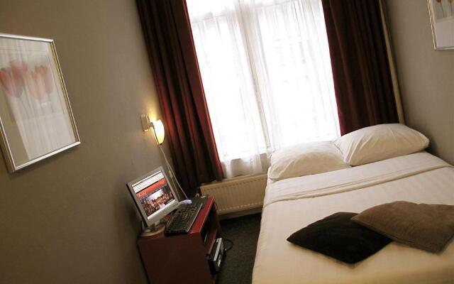 Amistad Hotel