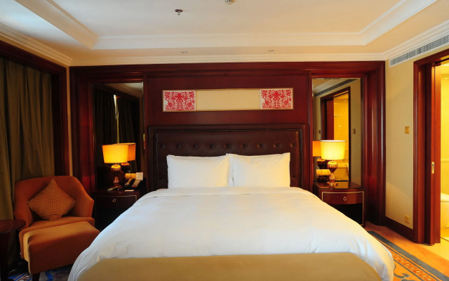 Dalian Dynasty International Hotel