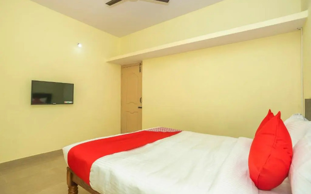 Shree Comforts By OYO Rooms