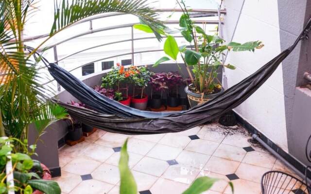 The Like Hostel & Cafe