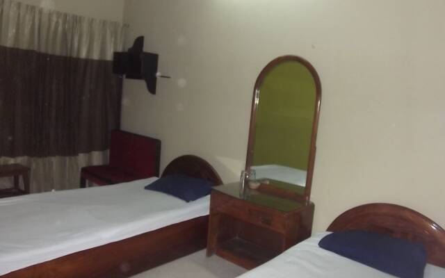 Azmiry Residential Hotel