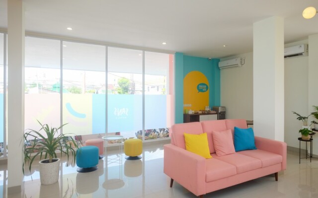 Sans Hotel Aurum Majapahit Semarang