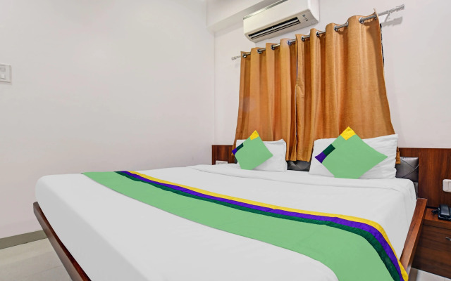 Treebo Trend Ten Eleven Grand