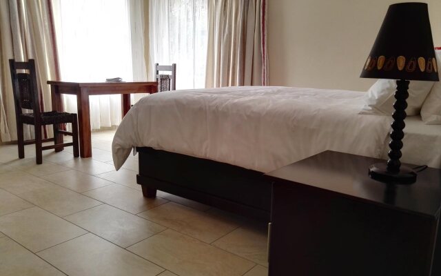Khamanzi Lodge