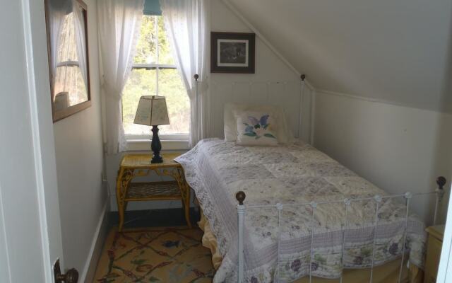 Contention Cove - Three Bedroom Home