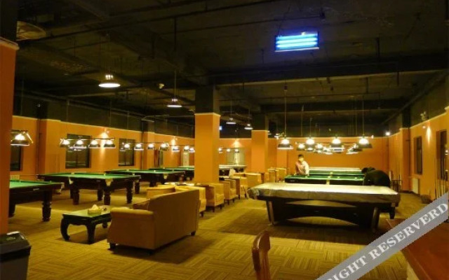 Yoyo Hostel