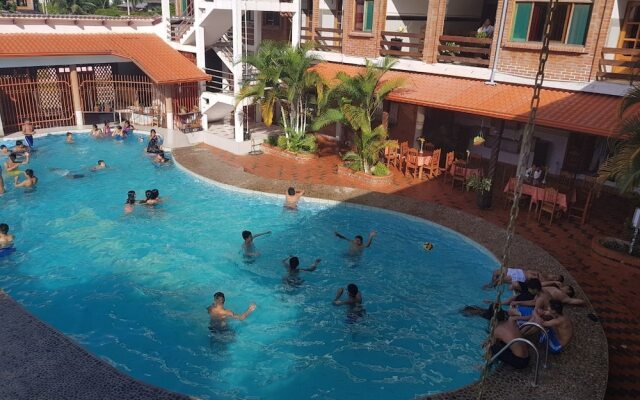 Hotel Takana