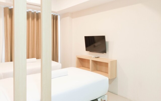 Tranquil And Comfort Studio At De Prima Apartment