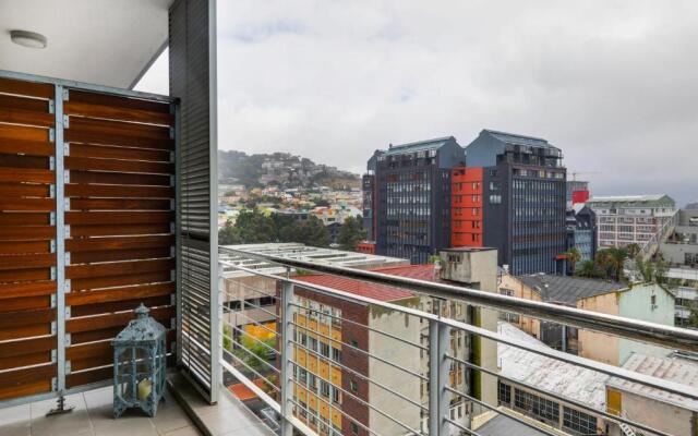 Stylish Central Apartment near Table Mountain