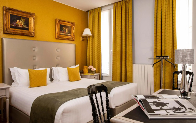 Hotel Plaza Elysées