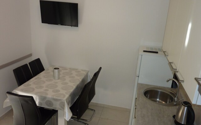 Sea view apartments AZ on beach