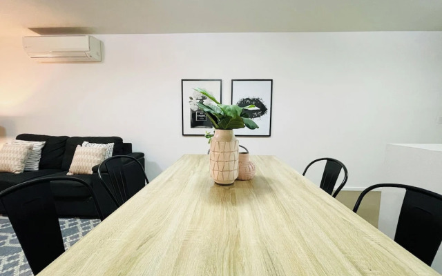 Mega Style Apartments City Road