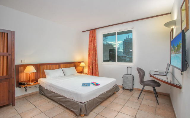 Zenitude Hotel Residences Le Salako
