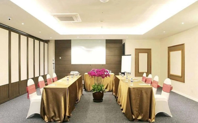Forbis Hotel