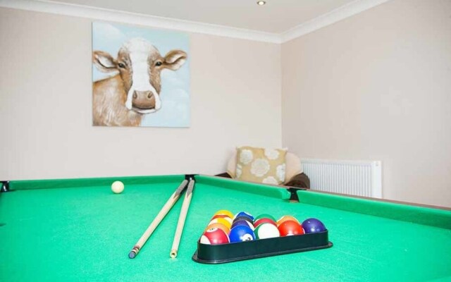 Balmeadowside Farmhouse Near Cupar, Fife