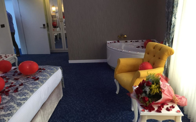 Pelit Otel
