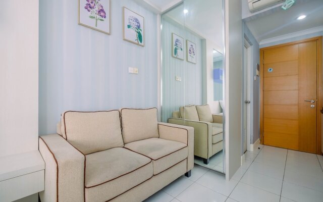 Comfortable Signature Park Tebet Studio Apartment