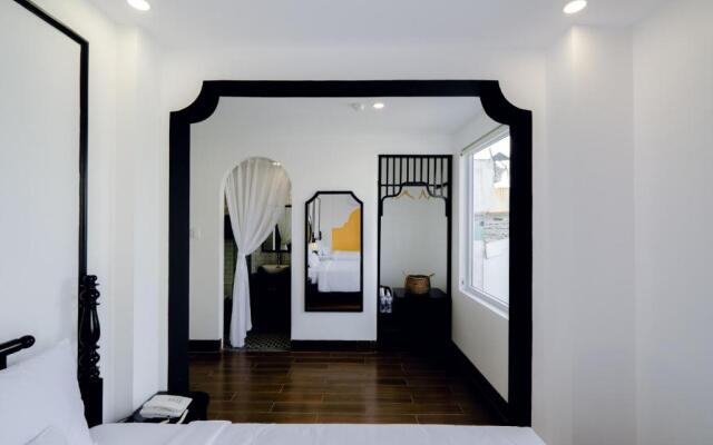 The Fancy House