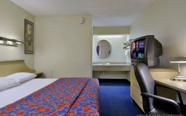 Red Roof Inn Columbus West - Hilliard