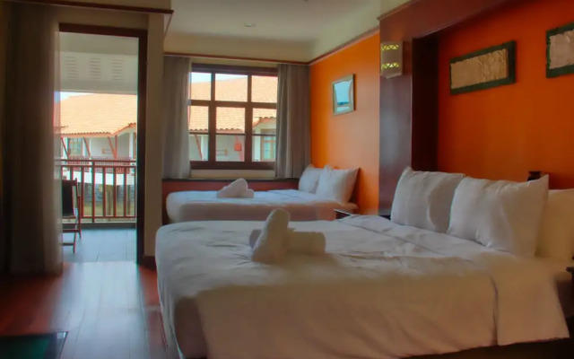 AlexaPD Private Water Chalets