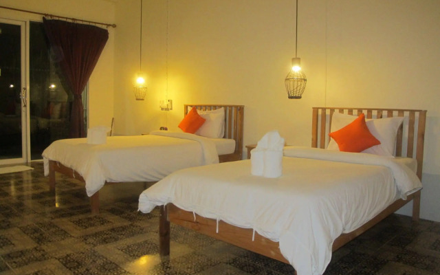 Sunshine Inn Resort