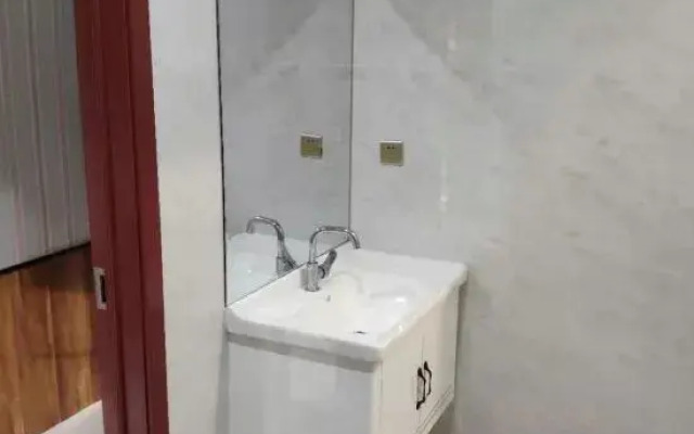 Changchun Zengzeng Express Room