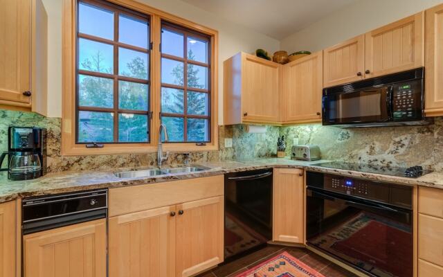 Aspen Ridge 7 3 Bedroom Townhouse by Alpine Lodging Telluride