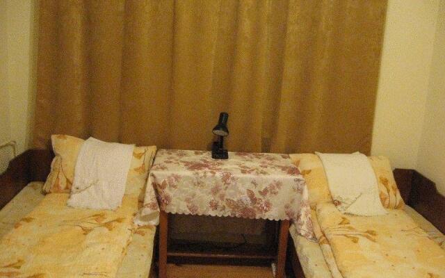 Lary Hostel