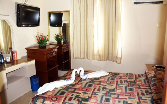 Impala Hotel in front of the ADO