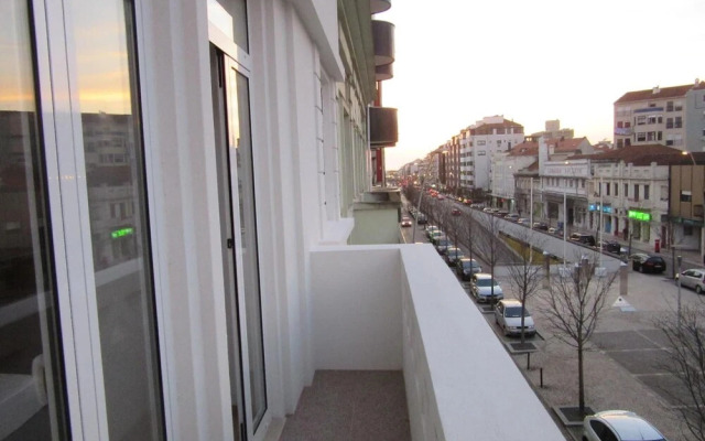 Aveiro White House