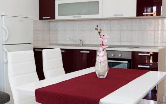 AdriaBol Apartments Katica